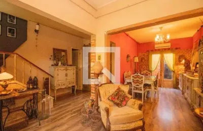 Casa para venda - moinhos de vento, 5 quartos,  234 m² - porto alegre