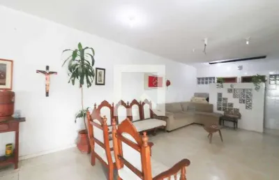 Casa para venda - ivoturucaia, 3 quartos,  1400 m² - jundiaí