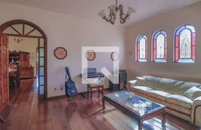 Casa para venda - cachoeirinha, 6 quartos,  360 m² - belo horizonte