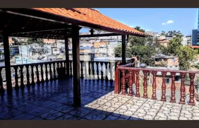 Casa para venda - cachoeirinha, 5 quartos,  477 m² - belo horizonte