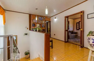 Casa para venda - nonoai, 3 quartos,  232 m² - porto alegre