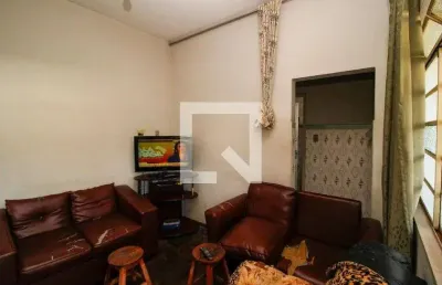 Casa para venda - sagrada família, 2 quartos,  1480 m² - belo horizonte