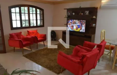 Casa para venda - curicica, 3 quartos,  219 m² - rio de janeiro