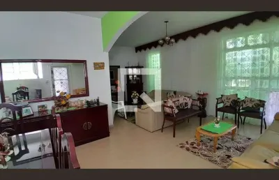 Casa para venda - nova suíssa, 4 quartos,  460 m² - belo horizonte