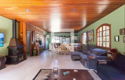 Casa / sobrado em condomínio para venda - retiro do chalé, 3 quartos,  580 m² - brumadinho
