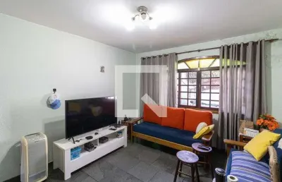 Casa para venda - itaquera, 4 quartos,  135 m² - são paulo