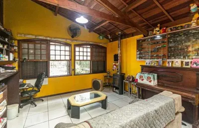 Casa para venda - tristeza, 3 quartos,  440 m² - porto alegre