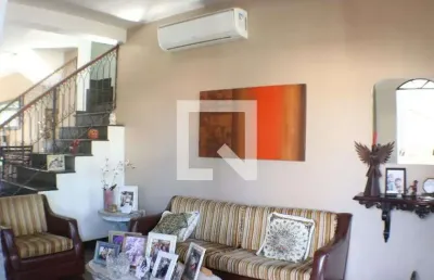Casa para venda - pechincha, 3 quartos,  650 m² - rio de janeiro