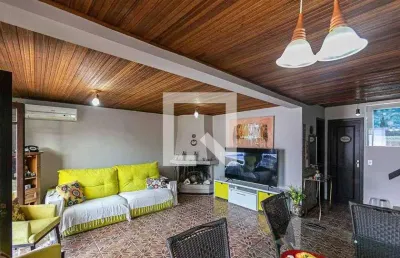 Casa para venda - cristal , 5 quartos,  244 m² - porto alegre