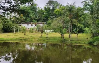 Excelente ponto comercial, com uma belissima chácara em morretes