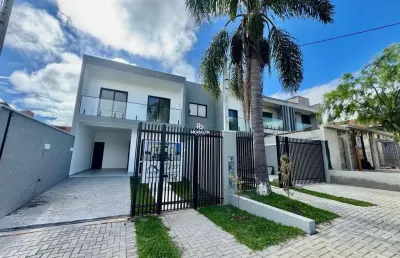 Sobrado com 3 quartos sendo uma suíte á venda no bairro iguaçu fazenda rio grande