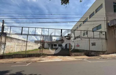 Terreno comercial com 465m² – excelente localização e potencial de construção