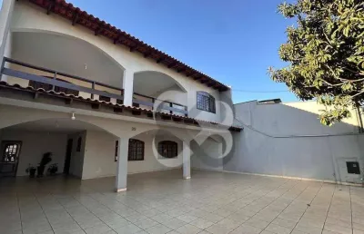 Sobrado com 4 dormitórios, 370 m² - venda por r$ 700.000,00 ou aluguel por r$ 3.800,00/mês - jardim pacaembu - londrina/pr