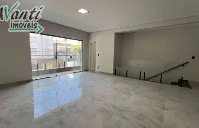 Casa sobreposta alta duplex com 4 quartos, no boqueirão em santos - sp