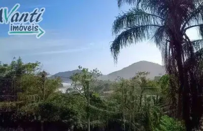 Casa sobrado à venda com 3 quartos em camburi, são sebastião