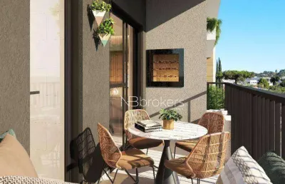 Duplex espaçosa com 3 quartos, área externa e 2 vagas!