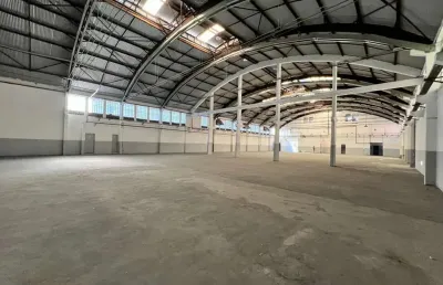 Galpão comercial de alto padrão para locação em são paulo - jardim caravelas: 20 banheiros, 30 vagas de garagem, 3.000m² de área.