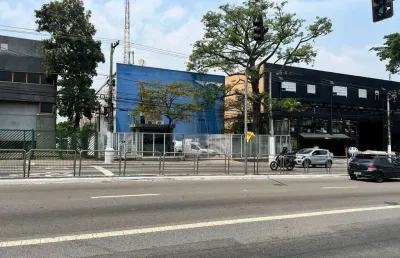 Prédio comercial para venda ou aluguel em interlagos