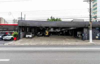 Ponto comercial com 3 salas para alugar na Avenida Interlagos, Jardim Umuarama, São Paulo