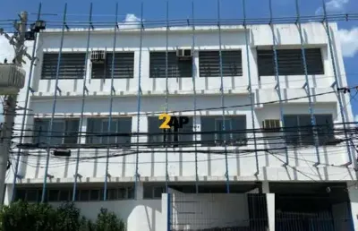 Prédio comercial para locação no brooklin, com 8 banheiros e 35 vagas de garagem!