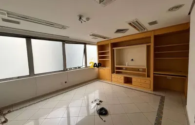 Conjunto comercial para aluguel na república, 13 salas, 3 banheiros, 1 vaga de garagem, 484m²
