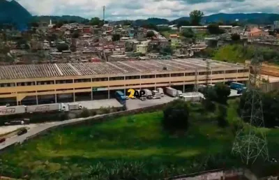 Galpão comercial para locação no parque são domingos: 1.100m², 2 banheiros em são paulo-sp