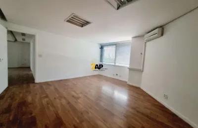 Sala comercial no itaim bibi: 2 salas, 3 banheiros, 4 vagas e 204m² - venda ou locação em sp