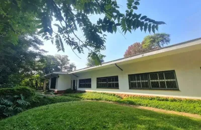 Imperdível oportunidade: casa de 5 quartos e 2 suítes no parque das flores, são paulo-sp!