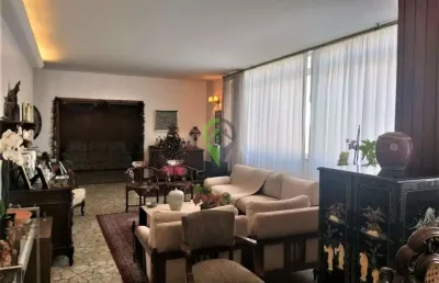 Apartamento clássico no gonzaga em santos com vista lateral para o mar!