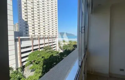 Apto à venda de 4 dorms - r$ 1.490.000,00- todo reformado- boqueirão-santos