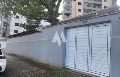 Praia grande locação comercial- sobrado 310m², garagem para 4 ou mais veículos!