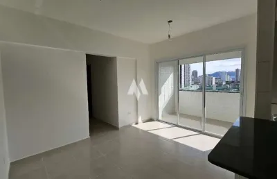 Apartamento com 2 dormitórios, novo, em condomínio com lazer, em santos.