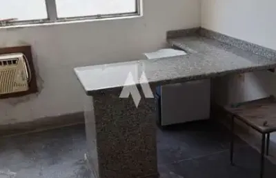 Sala comercial para alugar na Rua Jacob Emerick, Centro, São Vicente