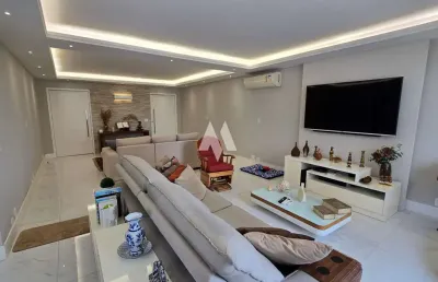 O apartamento dos seus sonhos no canal 3, 3 dormitorios, 2 suítes, totalmente reformado, vista mar