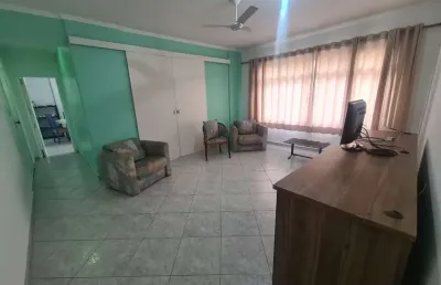 Apartamento 2 quadras da praia com 97m² e 3 dormitórios!