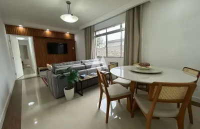 Apartamento à venda na ponta da praia com garagem fechada!