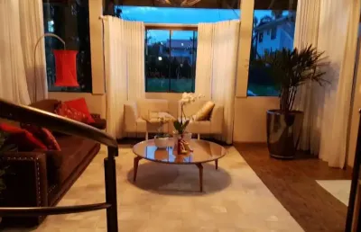 Casa com 4 quartos à venda na rua dos cações, 411, jurerê internacional, florianópolis por r$ 4.500.000