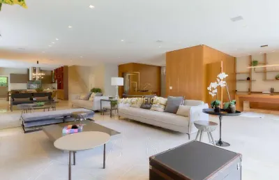 Casa em condomínio fechado com 4 quartos à venda na rua eduardo sprada, 3439, campo comprido, curitiba, 1049 m2 por r$ 14.800.000