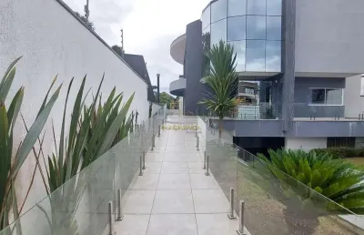 Casa com 4 quartos à venda na rua frei orlando, 500, jardim social, curitiba, 751 m2 por r$ 4.000.000