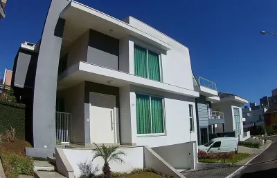 Casa em condomínio fechado com 3 quartos à venda na rua renato polatti, campo comprido, curitiba, 298 m2 por r$ 1.777.990