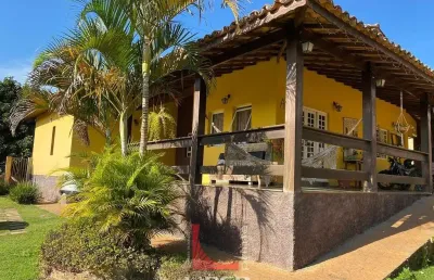 Chácara / sítio com 4 quartos à venda na Chácara Alvorada, Bragança Paulista 