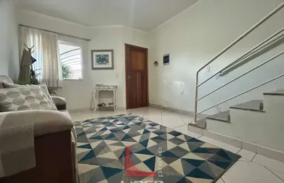 Casa com 2 quartos à venda na Vila Mota, Bragança Paulista 