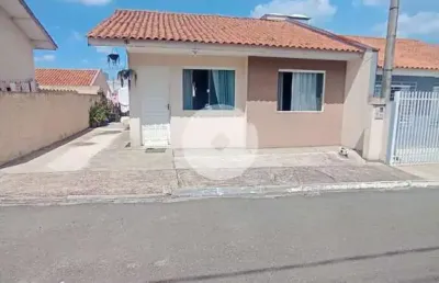 Casa em condomínio fechado com 2 quartos à venda na Rua Vicente Calderari, 14, Thomaz Coelho, Araucária