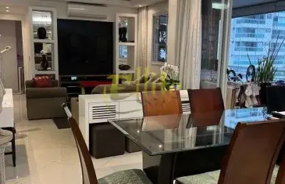 Apartamento sem mobília com 02 dormitórios para locação no bairro santo amaro, em são paulo!