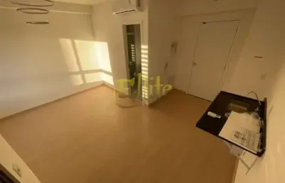 Prédio recém entregue, apto com 01 dormitório sem mobilia sendo a primeira locação. fica à 450 mts da estação fradique coutinho!