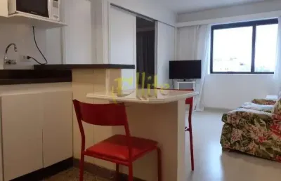 Flat para locação no itaim, totalmente mobiliado com serviços, próximo da av brigadeiro faria lima!
