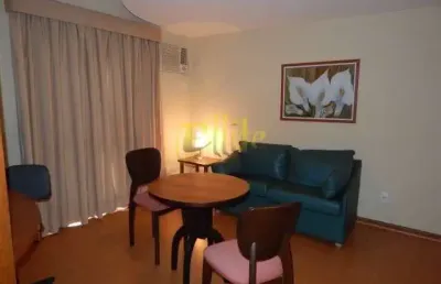 Flat para locação e venda no brooklin, totalmente mobiliado com serviços, próximo das avs. berrini e santo amaro!