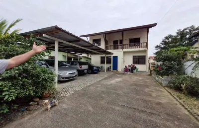 Casa para venda em navegantes, são pedro, 5 dormitórios, 2 suítes, 3 banheiros, 3 vagas