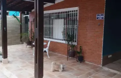 Casa com 3 quartos à venda na Vila Caiçara, Praia Grande 