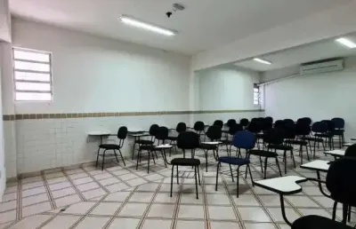 Sala comercial com 4 salas para alugar na Vila Caiçara, Praia Grande 
